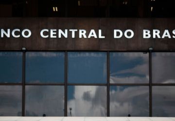 Bancos apontam risco fiscal como ameaça à estabilidade financeira