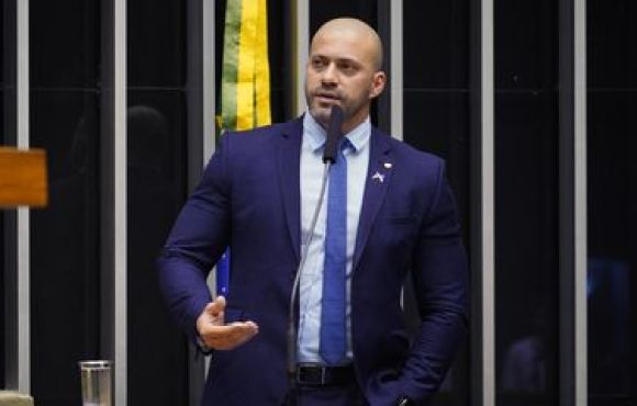 Moraes nega saidinha de Páscoa ao ex-deputado Daniel Silveira 